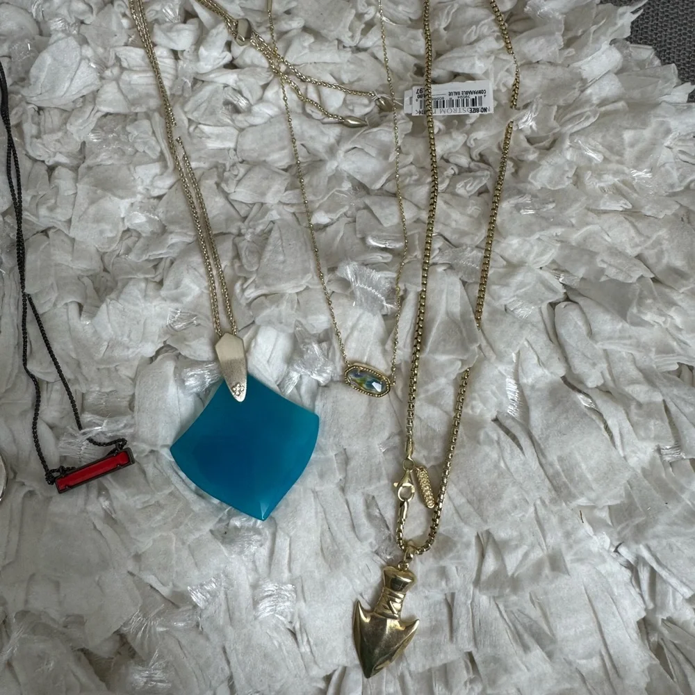 5 kendra Scott Neckalaces 1 Degs and Sal - Picture 7 of 7